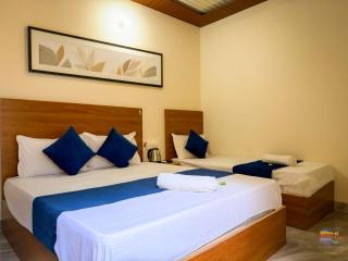 H B K Hotel Near Prem Mandir - 5
