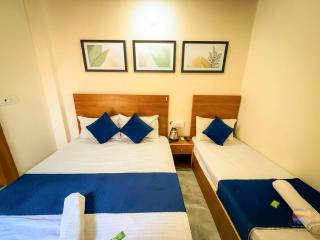H B K Hotel Near Prem Mandir - 3