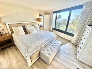 Beachside One 4020 - 5