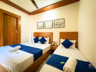 H B K Hotel Near Prem Mandir - 2