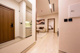 Amara BLVD 1BR Luxury Spacious BR 305 - 0