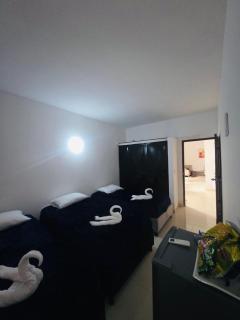 Hotel Montserrat - 1