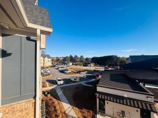Suit•Private entry•Basement•2BR•4Bed•Group•Ste A - 9