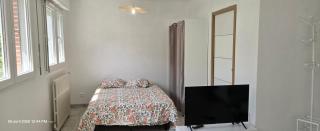 pied-à-terre tout équipé avec coin nuit et jardin - 1