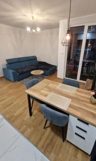 Modern Studio in Atrium Residence - 5