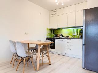Vespucciego 13 Modern Apartment by BookingHost - 1