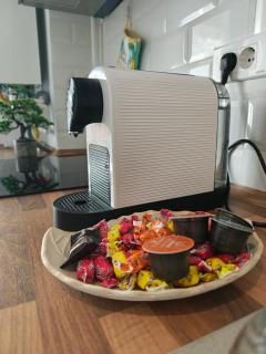 Studio near Airport & Therme Wellness SPA - 8