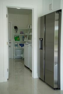 Waterfront Retreat, Heated Pool, Sand Court - 5