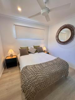 Spacious Private 2BR Guest Suite - 2