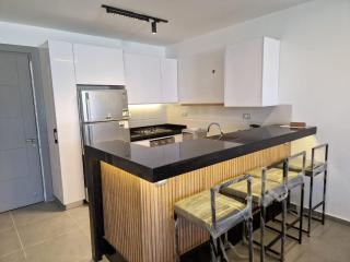 3 bedrooms garden unit with private beach by the lagoon - 1