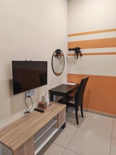 The Blue Guest House, WiFi, Free Parking, Aulong - 8