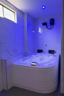 Peruyork - Sauna & Jacuzzi - 0