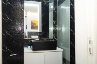LuvrebyOlu two bedroom - 9