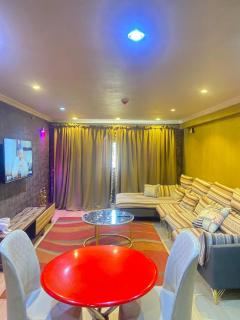 Golden Tulip Apartments - 2