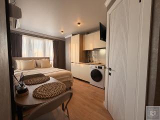 RentHouse Apartments Panoramic-Airport-Studio - 5
