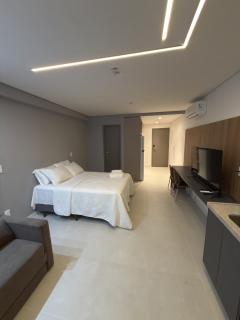 Flat Super Luxo com piscina Rooftop coracao de Boa viagem - 4km do Aeroporto e 400m shopping recife - 2