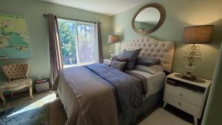 Mt Rainier Way Bedroom with Private Full Bath - 5
