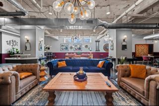 Loft in Downtown Dallas with Skyline views - 6