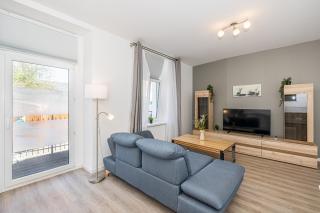 E02 Zentrales Apartment HBF Halle - 6