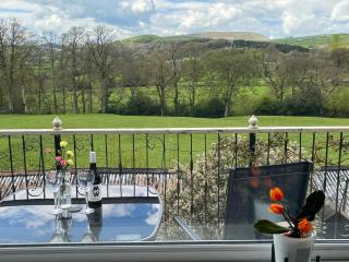 Tilly Cottage - overlooking Pendle Hill - 7