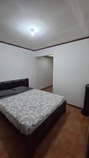 Dani house 10 min from airport 5 min Alajuela downtown - 6