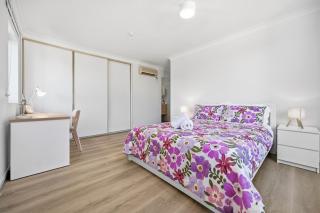 Prime Riverside 3BR Apartment Close to Mall, Park, All Transit, UQ - 4
