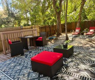 The Coconut Grove Hideaway - 9