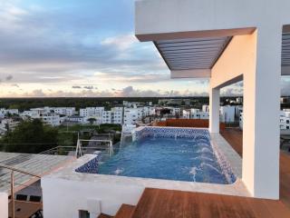 Beachwalk Luxury Sunset Oceanview Penthouse - 2