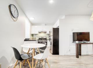 Griffintown Hideout - 2