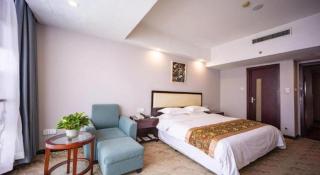 Wuhan Newport International Hotel - 2