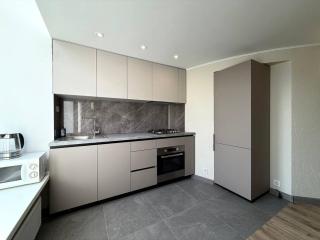 18 Deribasivska Street Jacuzzi Apartment - 5