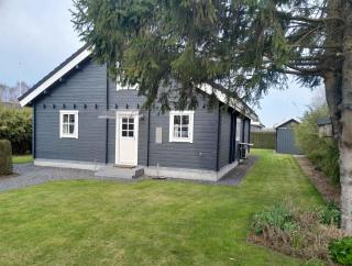 Cozy Log Cabin Near Beach And Forest - 9
