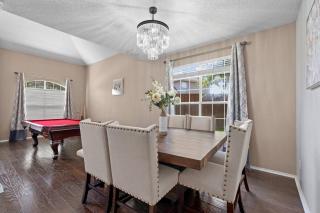 Luxury Oasis-Great Location-heated Spa&Pool/9 Beds - 2