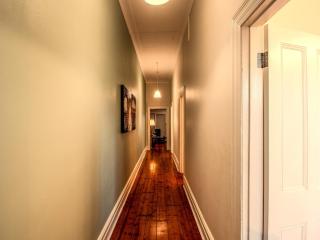 Elegant Vintage 3BR Retreat near Parks, Beach and Free Parking - 6