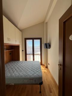 Cresci Home - 6