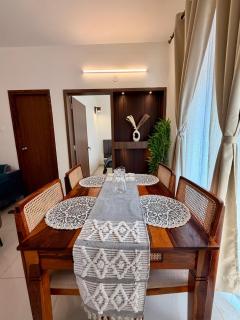 Riverscape partial view Resort style 2BR Apt - 6