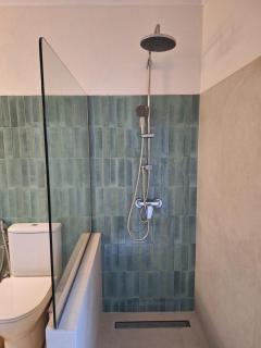Sofias boutique cottage, Village Stay near Ipsos - 3