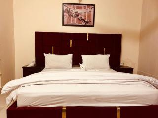 Hotel Twenty One Gulberg - 2