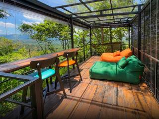 Heliconia Ledge - 6
