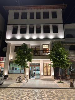 Hotel Antipatrea - 0