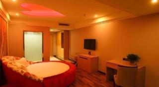 GreenTree Inn Hami Railway Station Bayi Road - 3
