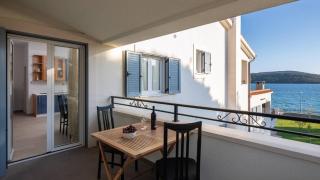 Luxury villa Sea Whisper steps from beach with indoor & outdoor pools near Šibenik - 6