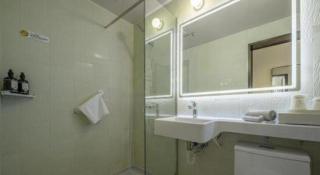 Jinjiang Inn Dalian Jiefang Road - 2