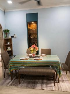 Casa Melati Homestay Johor Bharu CIQ 3BR 10Pax - 1