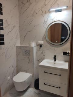 Comfortable 25th floor Apartment in the Global Apartments Building, fully AC, free garage - 5