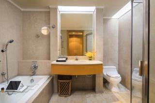 Sheraton Nanjing Kingsley Hotel & Towers - 9