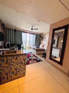 Nature Escape Jacuzzi Apartment - 6