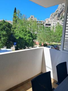 Apartman M&M with huge balcony - 4