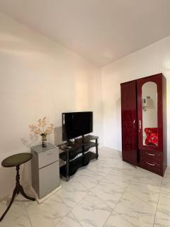 The Ivory Castle - 4