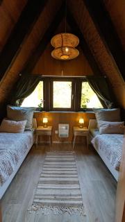 Livias Lodge - Whirpool und Sauna am Wald - 1